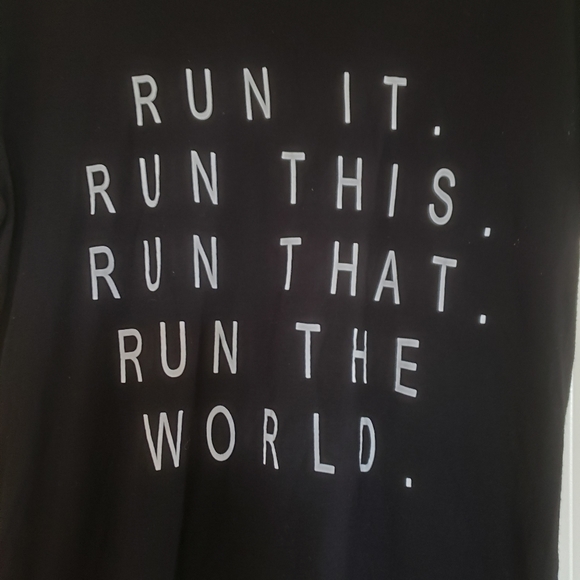 Popular Sports Black Graphic Tee Size 2X - Picture 3 of 3